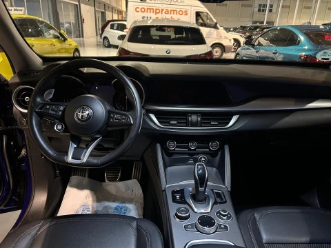Alfa Romeo Stelvio 2.2 Diésel 140kW (190CV) Sprint+ Q4