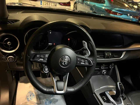 Alfa Romeo Stelvio 2.2 Diésel 140kW (190CV) Sprint+ Q4