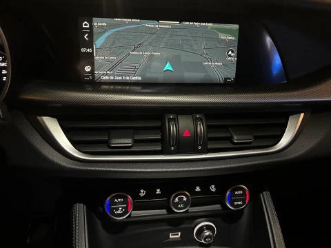 Alfa Romeo Stelvio 2.2 Diésel 140kW (190CV) Sprint+ Q4