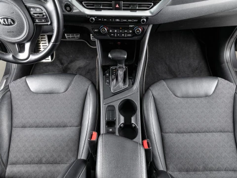 Kia Niro 1.6 GDi HEV 104kW (141CV) Emotion