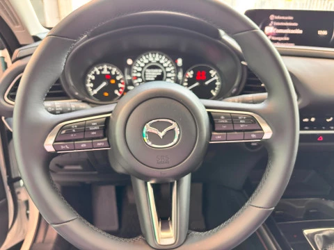 Mazda CX-30 e-SKYACTIV G Homura