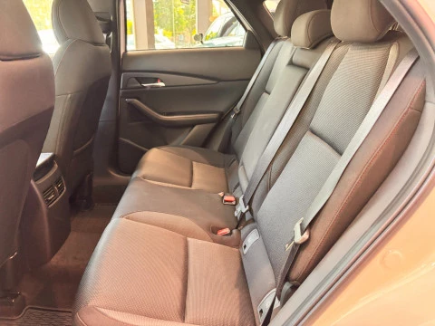 Mazda CX-30 e-SKYACTIV G Homura