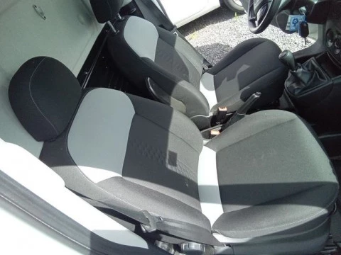 Fiat Fiorino Cargo SX N1 1.3 MJet 70 kW (95 CV)