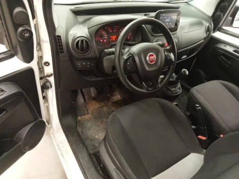 Fiat Fiorino Cargo SX N1 1.3 MJet 70 kW (95 CV)