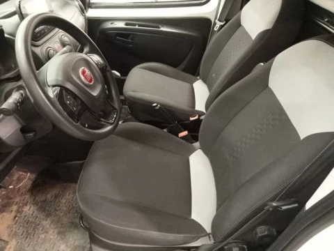 Fiat Fiorino Cargo SX N1 1.3 MJet 70 kW (95 CV)