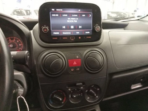 Fiat Fiorino Cargo SX N1 1.3 MJet 70 kW (95 CV)