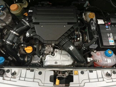 Fiat Fiorino Cargo SX N1 1.3 MJet 70 kW (95 CV)