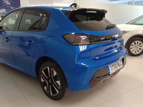 Peugeot 208 Allure HYBRID 110 eDCS6