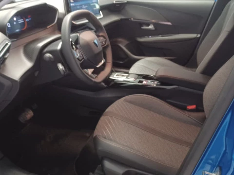 Peugeot 208 Allure HYBRID 110 eDCS6