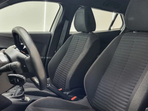 Peugeot 2008 Active Pack Puretech 100 S&S 6 Vel. MAN