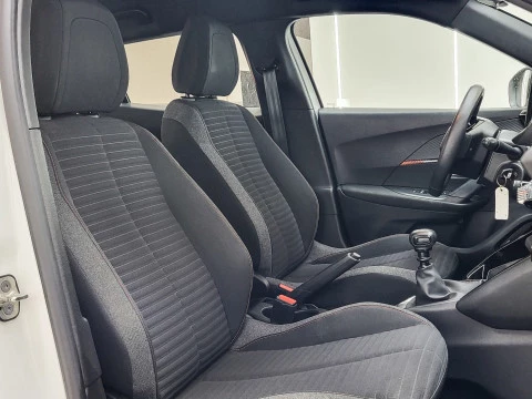 Peugeot 2008 Active Pack Puretech 100 S&S 6 Vel. MAN