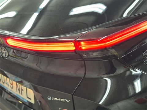 Toyota C-HR C-HR 220PH GR Sport Plus