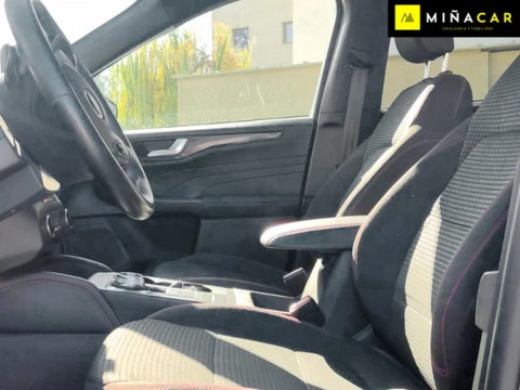 Ford Kuga STLine 2.0 EcoBlue 88kW 120CV Auto