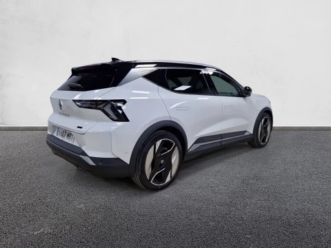 Renault Scenic E-Tech Iconic 160 kW (220CV) gran autonomía