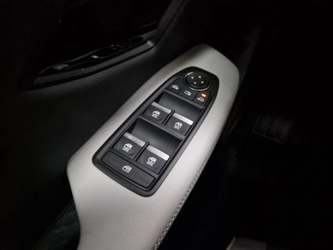 Renault Scenic E-Tech Iconic 160 kW (220CV) gran autonomía