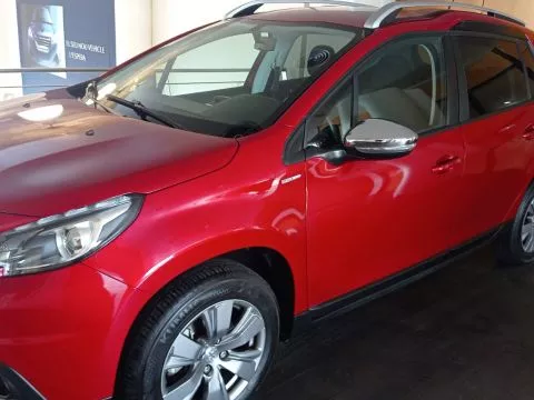 Peugeot 2008 Style BlueHDi 73KW (100CV) S&S