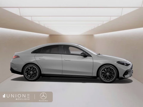 Mercedes-Benz Clase CLA  180 con tecnología híbrida