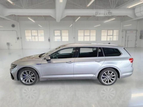 Volkswagen Passat Variant GTE 1.4 TSI e-Power 115kW + 85kW