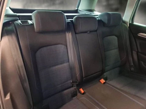 Volkswagen Passat Variant GTE 1.4 TSI e-Power 115kW + 85kW