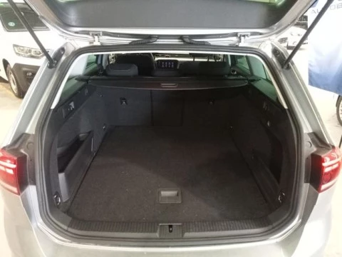 Volkswagen Passat Variant GTE 1.4 TSI e-Power 115kW + 85kW