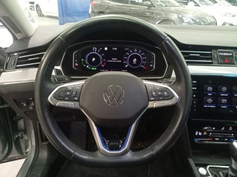 Volkswagen Passat Variant GTE 1.4 TSI e-Power 115kW + 85kW