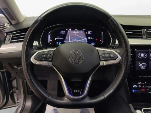 Volkswagen Passat Variant GTE 1.4 TSI e-Power 115kW + 85kW