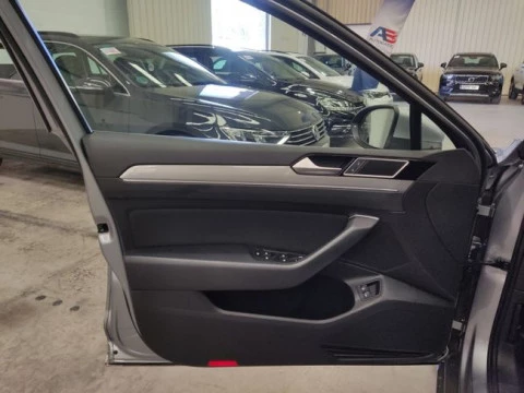 Volkswagen Passat Variant GTE 1.4 TSI e-Power 115kW + 85kW