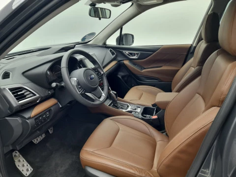 Subaru Forester 2.0i Hybrid CVT Executive Plus