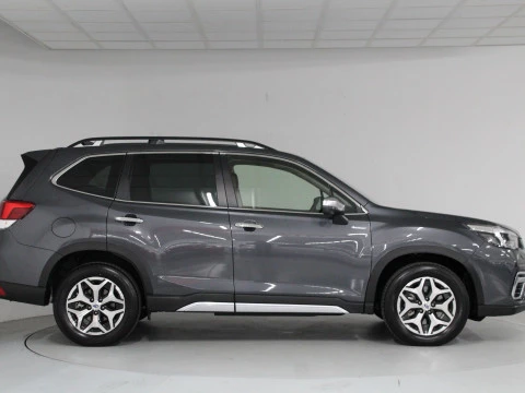 Subaru Forester 2.0i Hybrid CVT Executive Plus