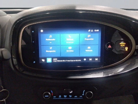 Toyota Aygo X Cross  Play
