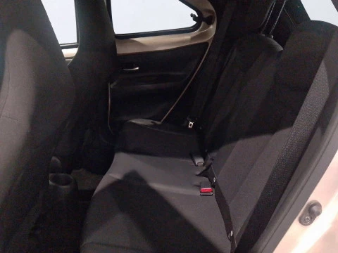 Toyota Aygo X Cross  Play