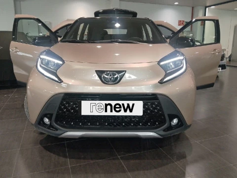 Toyota Aygo X Cross  Play