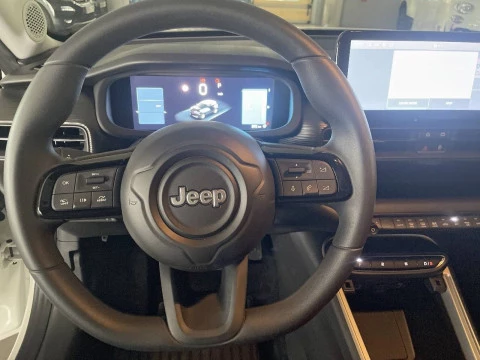 Jeep Avenger BEV 115kW (156CV) Longitude