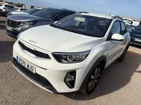 Kia Stonic 1.2 DPi 62kW (84CV) Concept