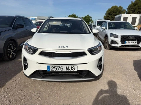Kia Stonic 1.2 DPi 62kW (84CV) Concept
