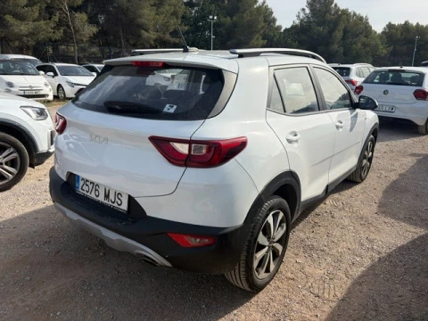 Kia Stonic 1.2 DPi 62kW (84CV) Concept