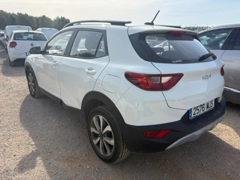 Kia Stonic 1.2 DPi 62kW (84CV) Concept