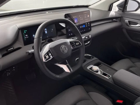 MG4 64kWh Luxury