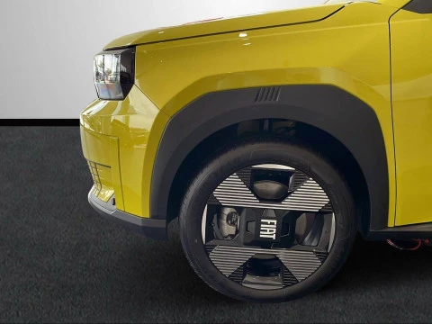 Fiat Grande Panda La prima 44kwh 87kw (118cv)