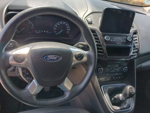 Ford Tourneo Connect 1.5 TDCi 88kW 120CV Titanium