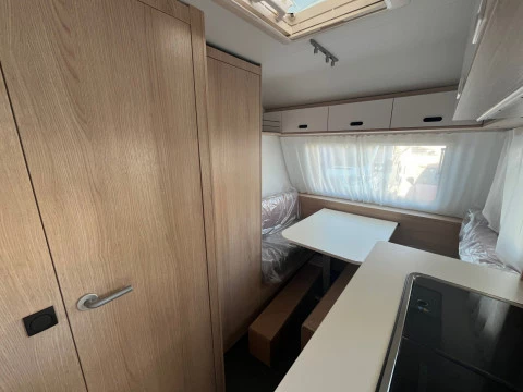 ADRIA AVIVA AVIVA 360 DK
