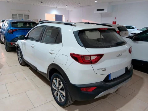 Kia Stonic 1.0 T-GDI MHEV IMT 74KW CONCEPT 5P