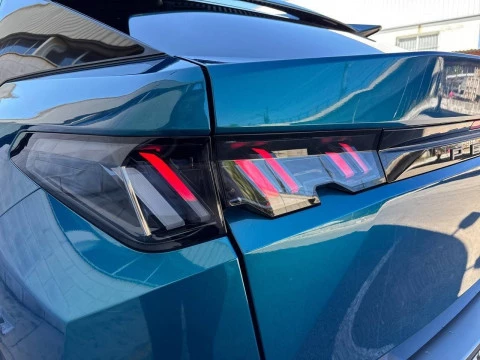 Peugeot 3008 Hybrid 1.2 107KW Allure eDCS6