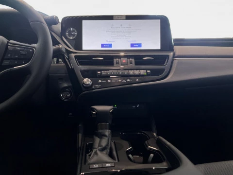 Lexus ES 2.5 300h Premium