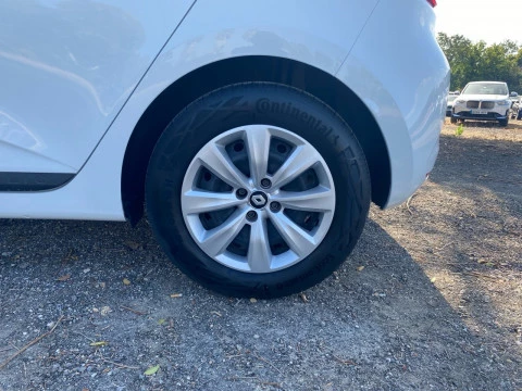 Renault Clio Authentic SCe 49 kW (67CV)