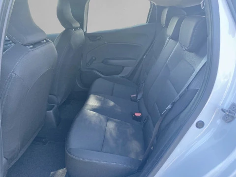 Renault Clio Authentic SCe 49 kW (67CV)