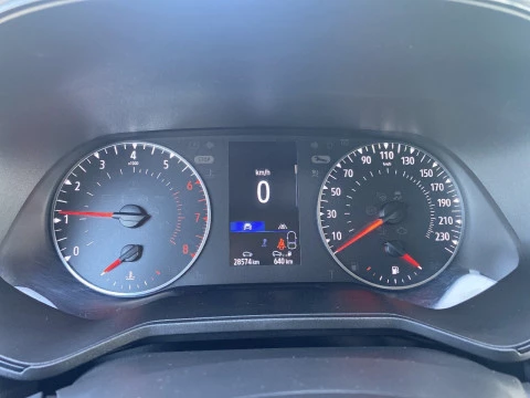 Renault Clio Authentic SCe 49 kW (67CV)