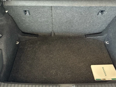 Skoda Kamiq SKODA Essence 1,0 (115 CV) Manual 6 vel