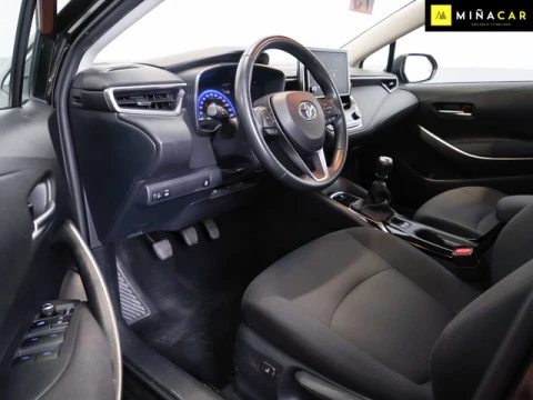 Toyota Corolla 1.5 125 Sedan 92 kW (125 CV)