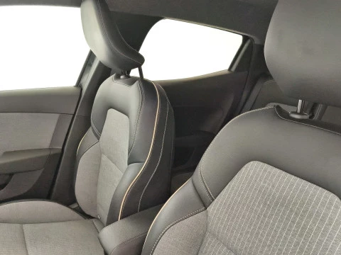 Renault Clio Techno TCe 90 (67kw)